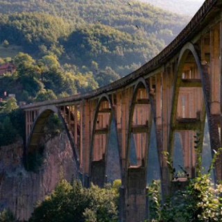 何为永恒【电视剧《新倚天屠龙记》片尾曲】