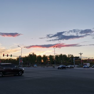 敢问路在何方【原唱】 - 维也纳的叮咚声 - 唱吧