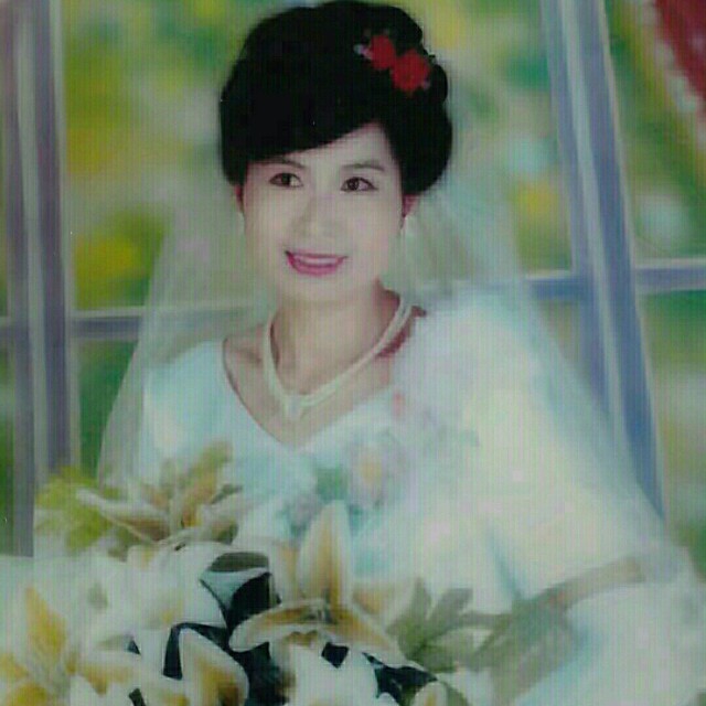 徐玉兰哭灵问紫娟