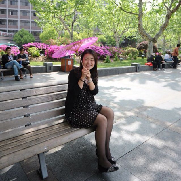 什么东西三寸长,一头有毛一头光!放进洞里动几