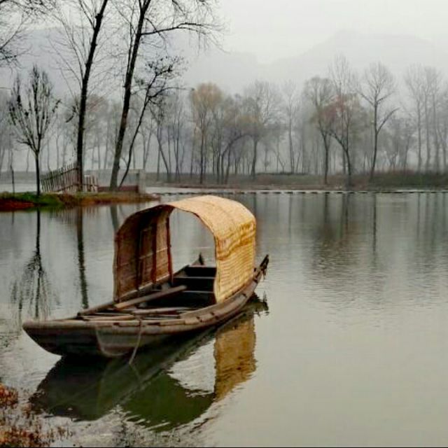 敖包再相会【原版伴奏】