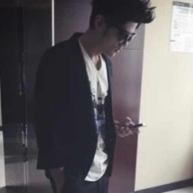 听妈妈的话【Ktv版伴奏】 - 唱吧,最时尚的手机