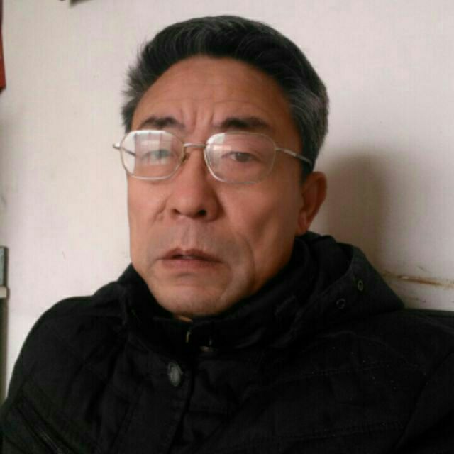 红星照我去战斗【黔王伴奏】