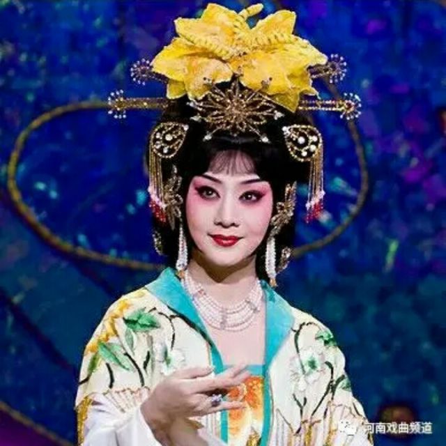 清粼粼的水来蓝莹莹的天简谱_波光粼粼(5)