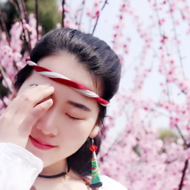 爱上鲨鱼的人鱼