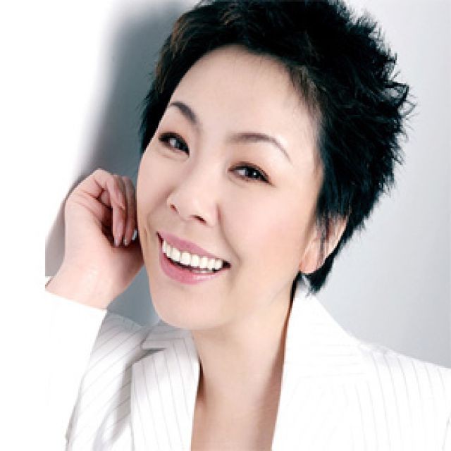 女人是水男人是山