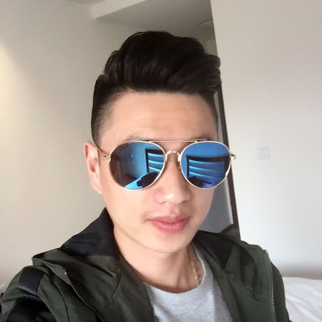 小小蜡笔【伴奏】