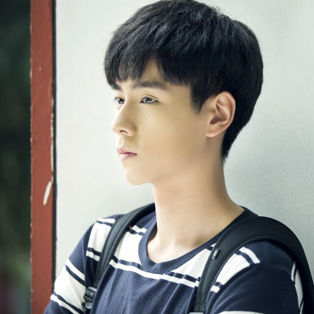 意外【王俊凯翻唱版】 - 唱吧,听见歌声遇见你