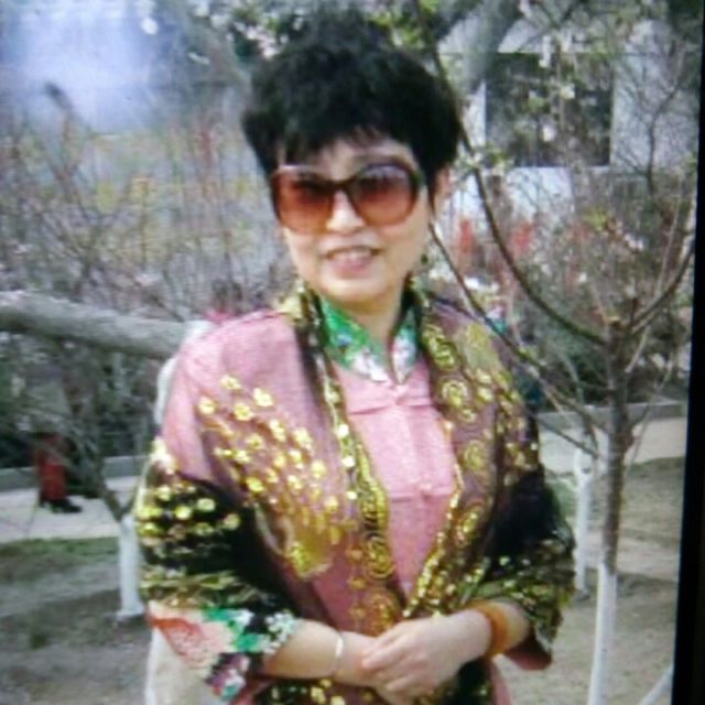 京剧红娘选段叫张生隐藏在棋盘之下(孙毓敏)