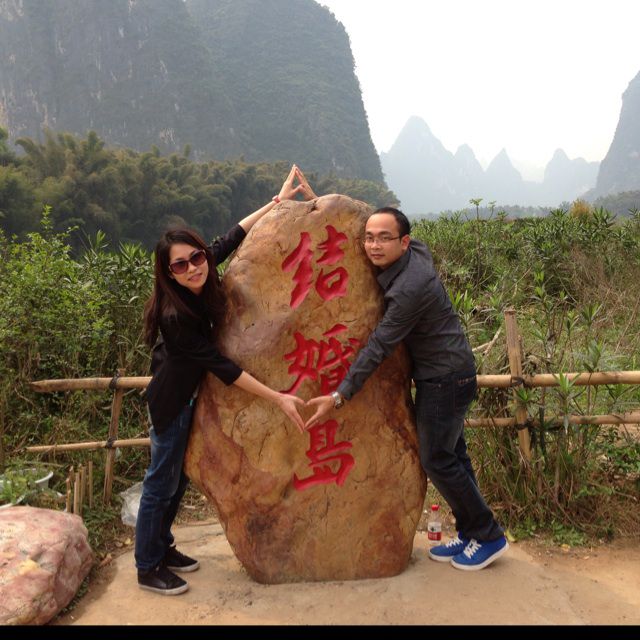 爱一个人好难 - 纯粹泄愤 - 唱吧,最时尚的手机K