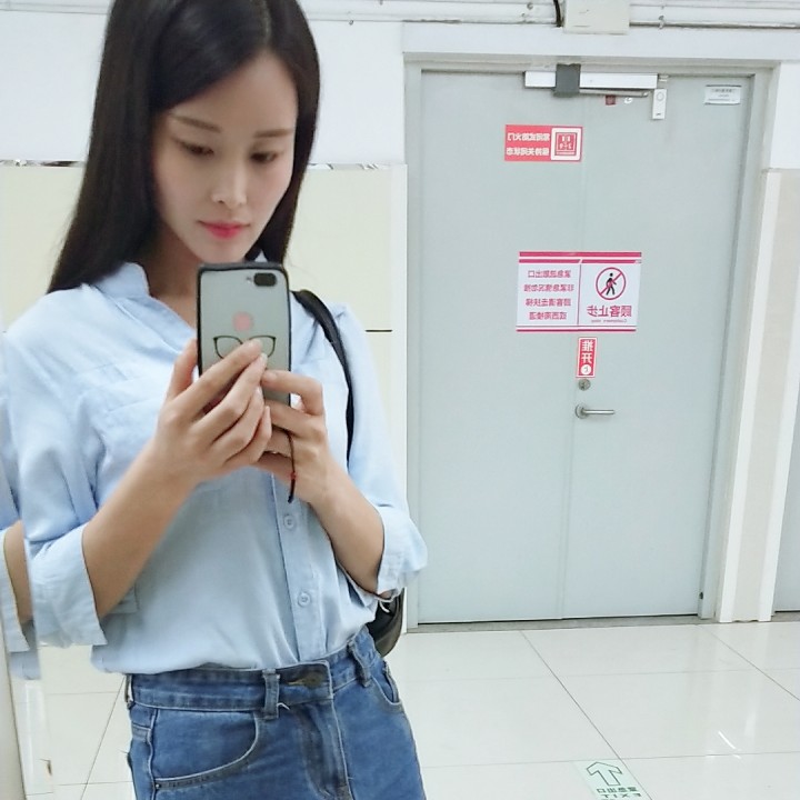 太委屈【原唱正版】 - 云芊落 - 唱吧,听见歌声遇