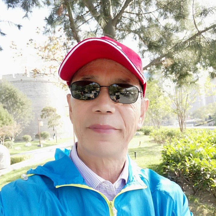 望星空 十五的月亮 降调伴奏【乐在飞扬 华圸制