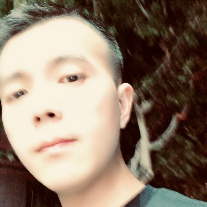 台北的机场【原版伴奏】