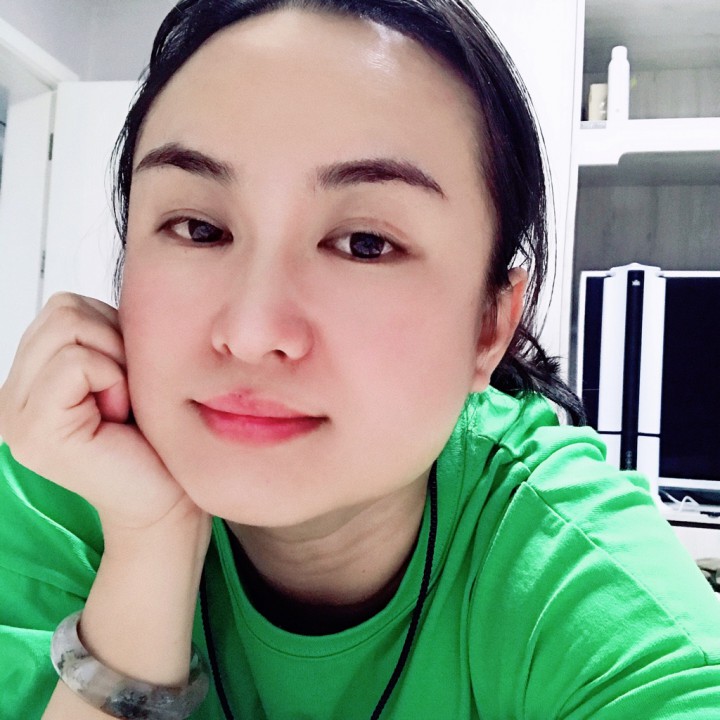 血色浪漫 满天的花满天的云