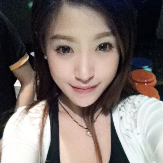 韩国歌手 张敏珠 ;+网络歌手煜杰的照片;