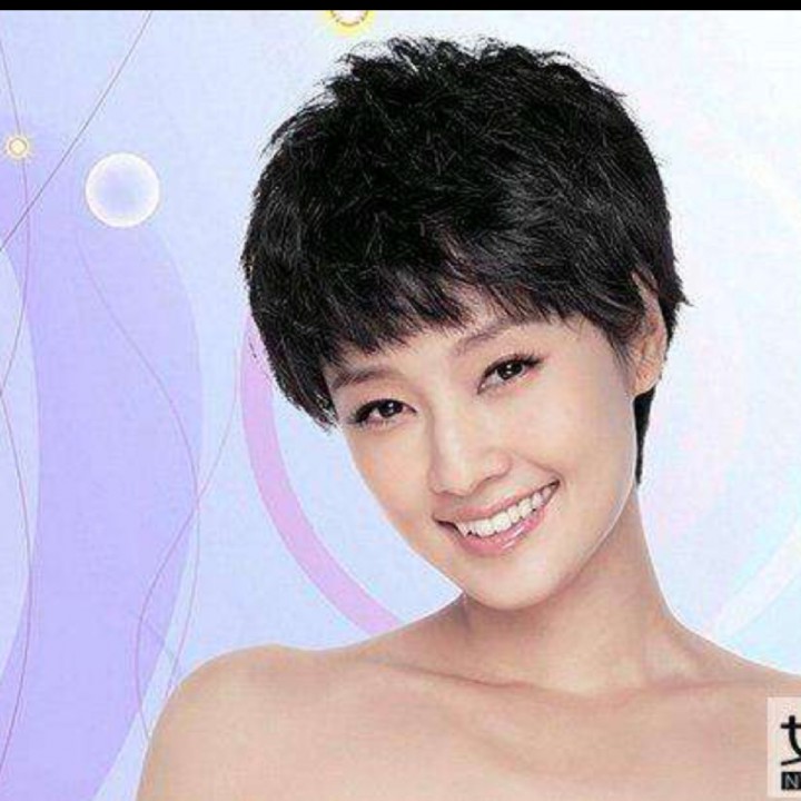 喝着烈酒唱情歌