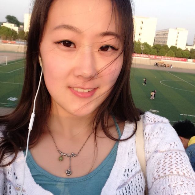 丑女撅嘴亲亲表情包