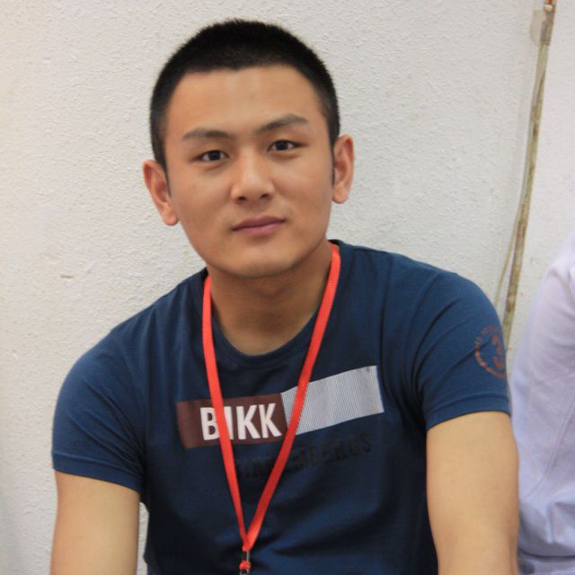 我是女生 - 唱歌就跑调的飞飞 -3751572 唱吧,最