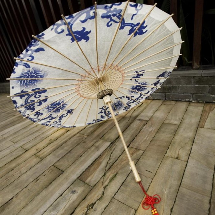 雨伞是媒红
