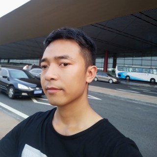 我想偷偷对你说我爱你