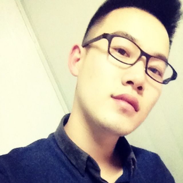 < lo_牛子的主页 lo_牛子的作品