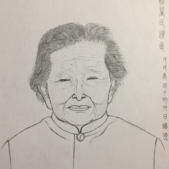 拉住妈妈的手