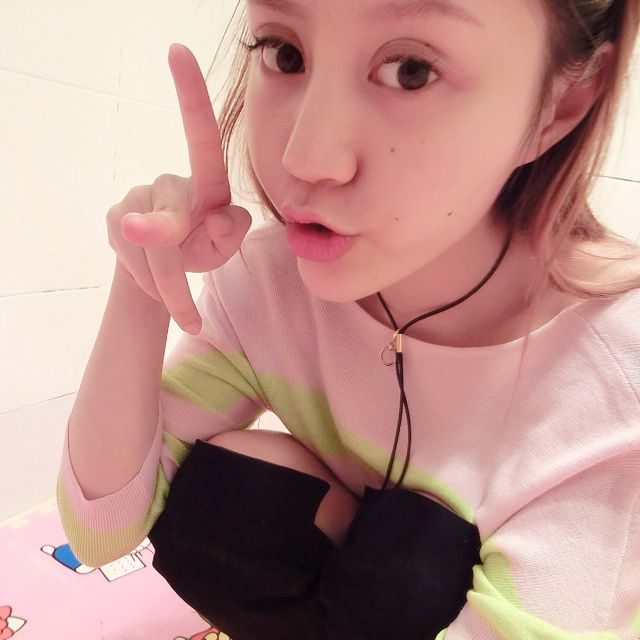 baby one more time - gloria_悦悦 唱吧,最时尚的手机ktv