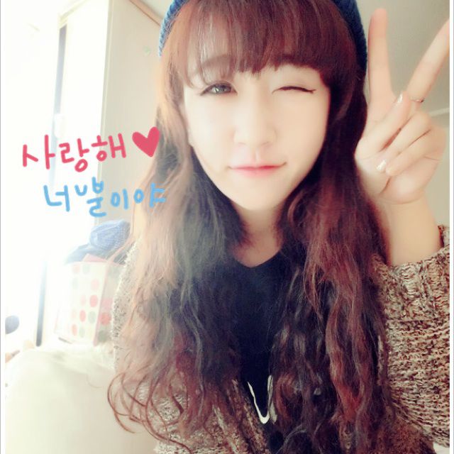 sometimes when we touch 欣欣 - moe刘玥 唱吧,最时尚的手机ktv