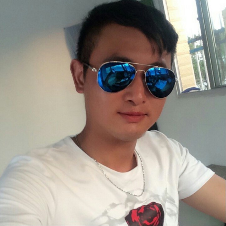 大哥小弟