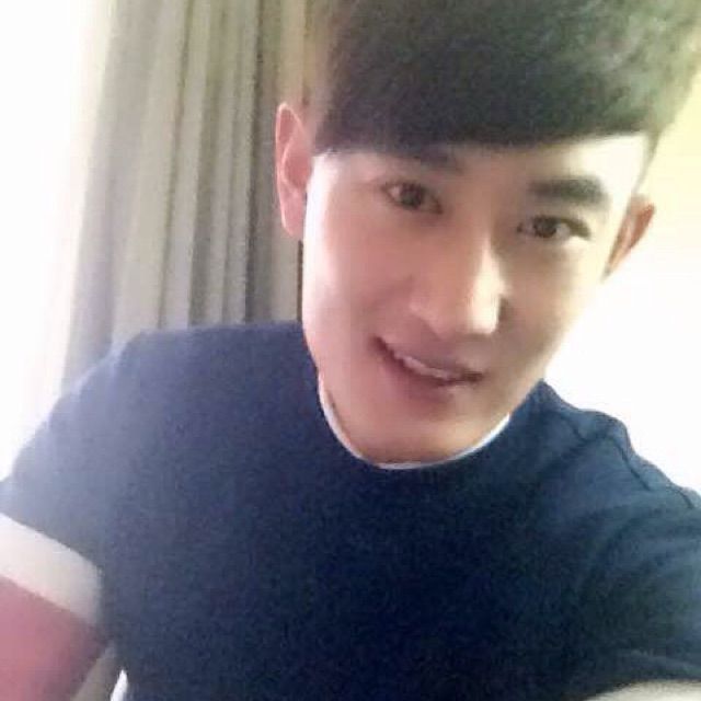 歌手华子怎么了,歌手华子,歌手_大山谷图库