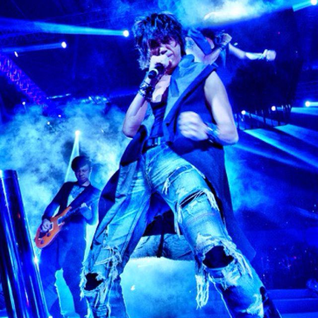 天高地厚 - 2080歌手杰磊 - 唱吧,最时尚的手机ktv