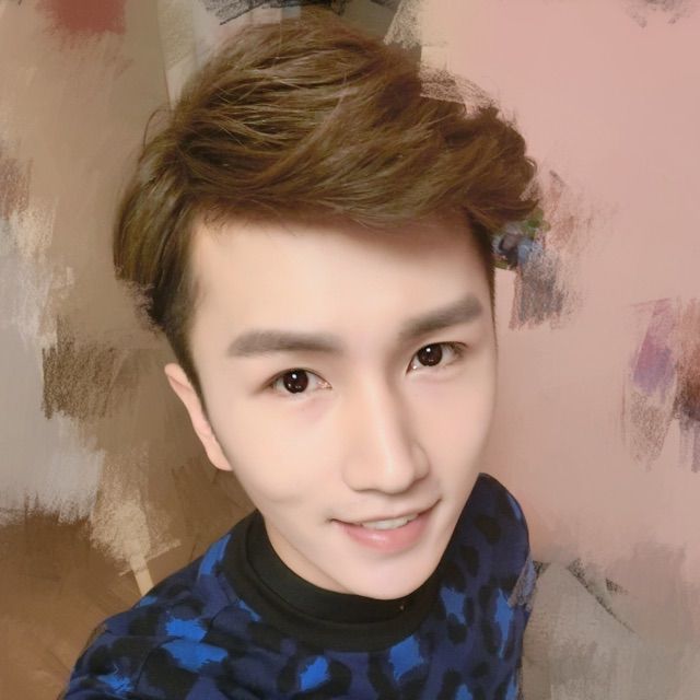 忘记拥抱【官方伴奏】 - 真的是陈奕夫 - 唱吧,最时尚的手机ktv