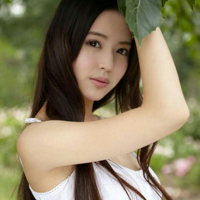 朋友别哭 - 姐超级拽 唱吧,最时尚的手机ktv