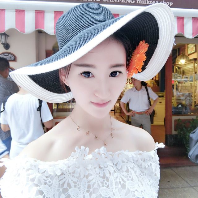 我是周格格