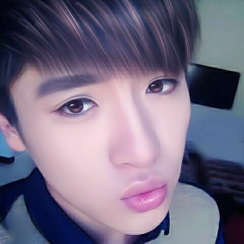 李易辰