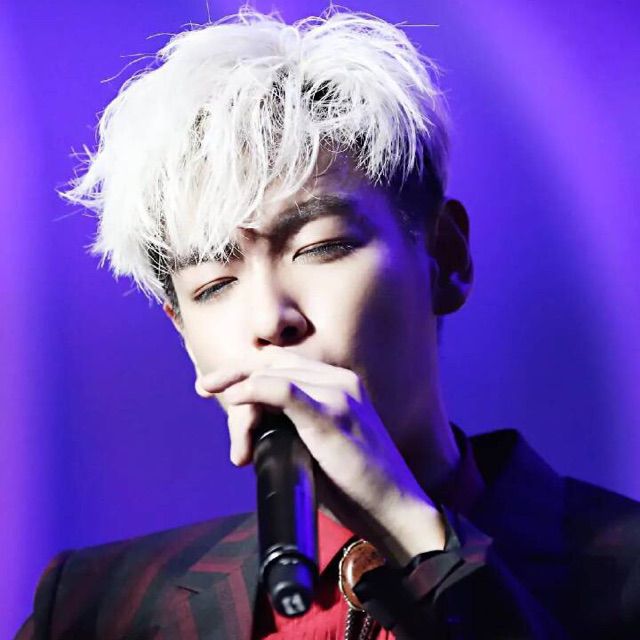 00:00 00:00 jiaowo姚温柔35            无锡杨宗纬            送花