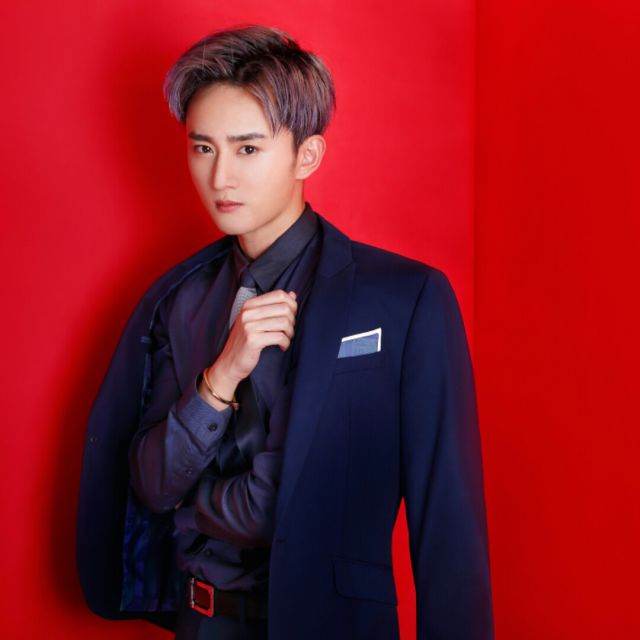 你是我的眼 - 演员朱晓鹏 唱吧,听见歌声遇见你