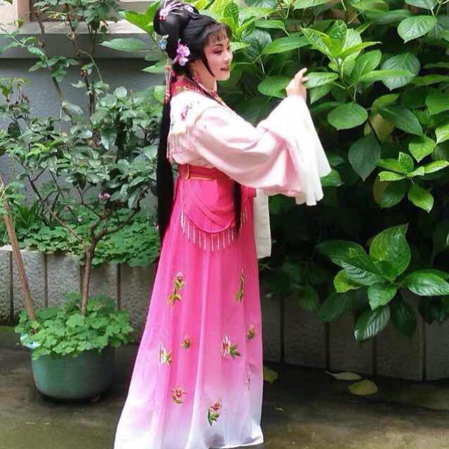 越剧《琼浆玉露》临终轻轻唤兄台