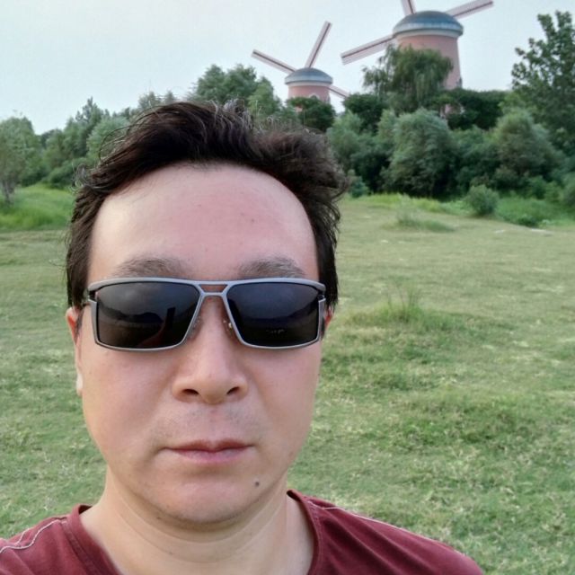 没有你陪伴我真的好孤单 - 墨镜大叔忆青春 唱吧,听见歌声遇见你