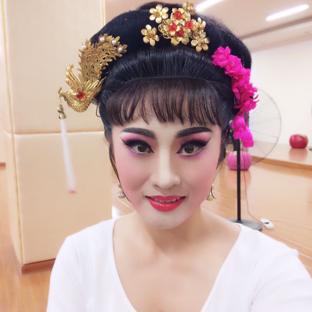 谁料皇榜中状元 - 彭六六 唱吧,玩音乐,就上唱吧!