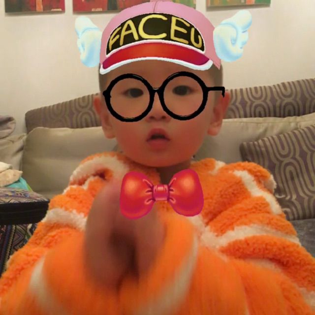 我爱北京天安门 - 小婧儿添 唱吧,听见歌声遇见你