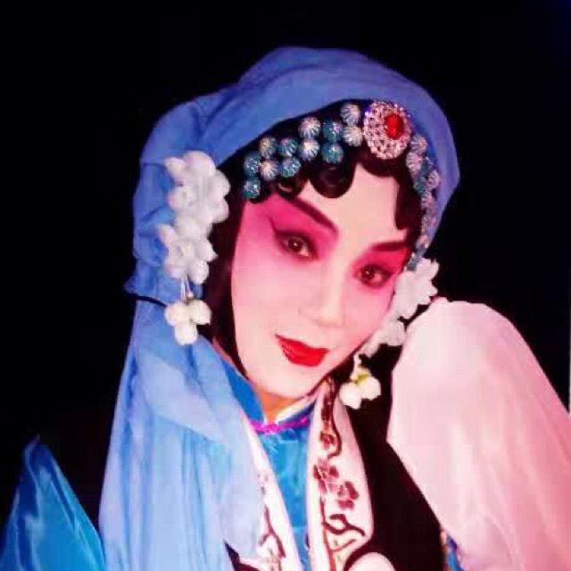 京剧苗青娘选段顿然间禁不住泪湿襟袖