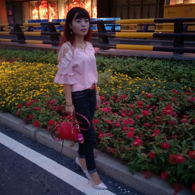 二维码,可以马上找到歌曲进行评论互动哦~              娄锦坦1545