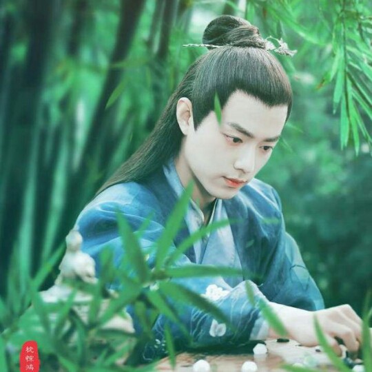 踩影子