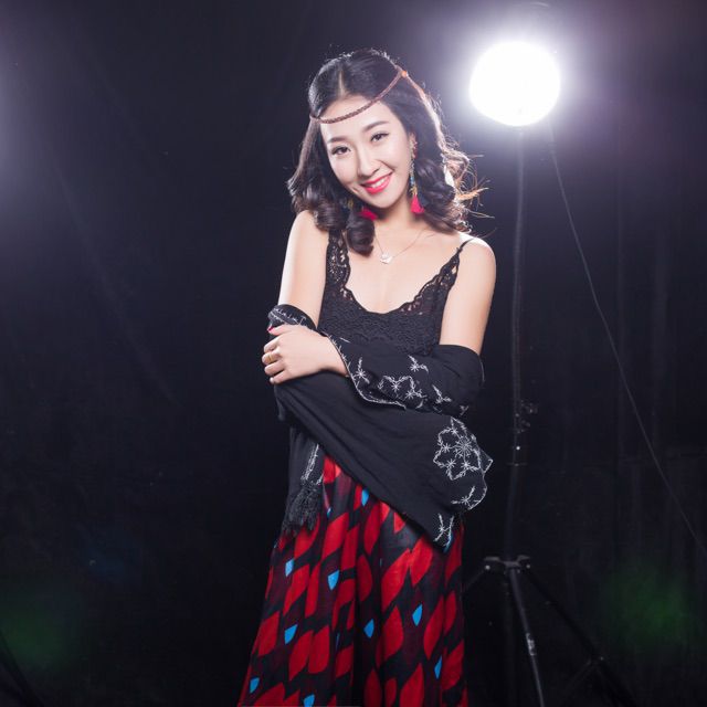 一个像夏天一个像秋天 - 我是李宇婷 唱吧,听见歌声遇见你