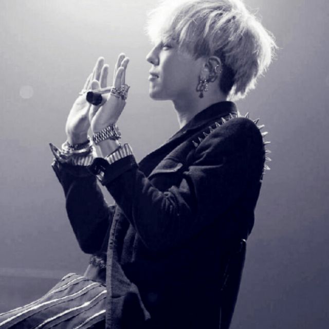 演员- bruce leung 唱吧,听见歌声遇见你