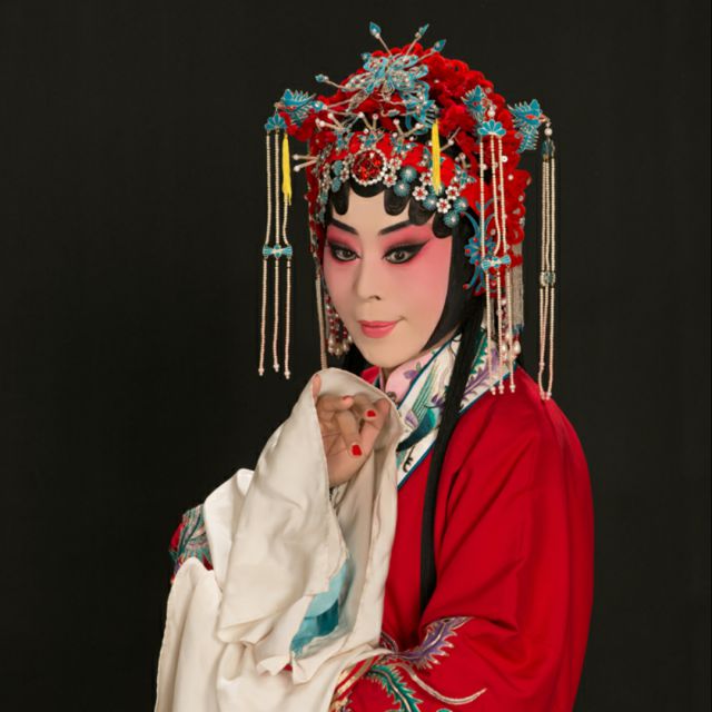 京剧苗青娘选段顿然间禁不住泪湿襟袖