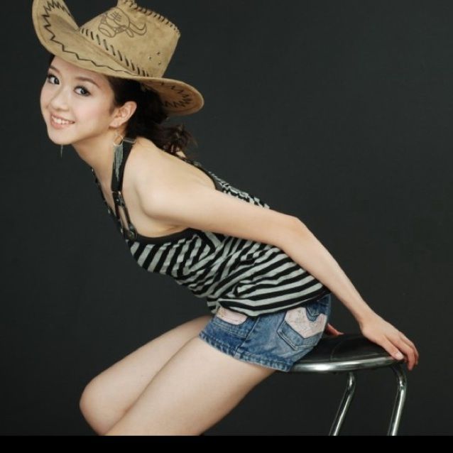 一直下雨的星期天 - 柳懿 唱吧,玩音乐,就上唱吧!