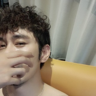 唱吧 - 听妈妈的话【Ktv版伴奏】