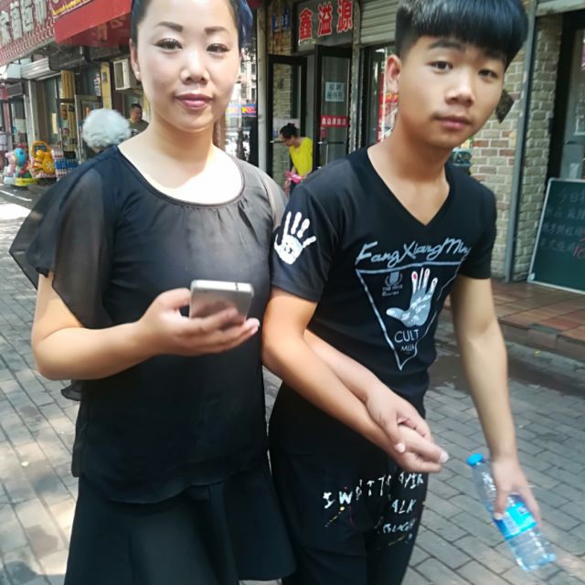 一脉相连【有旋】 - 跟随耶稣基督的亮弟兄 唱吧,玩音乐,就上唱吧!